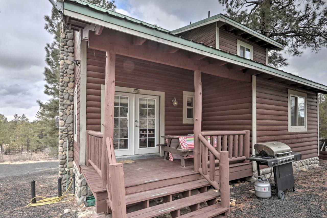 Cozy Heber-Overgaard Cabin With Fire Pit, Game Room! Exterior photo